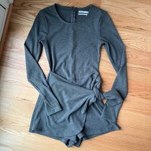 Urban Outfitters Gloria Ribbed Knit Skort Romper Grey Long Sleeve - Size XS
